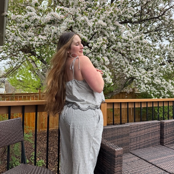 Meet your Posher, Kiersten - Picture 3 of 5